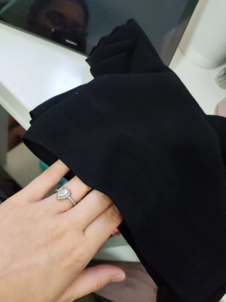 Hijab negro