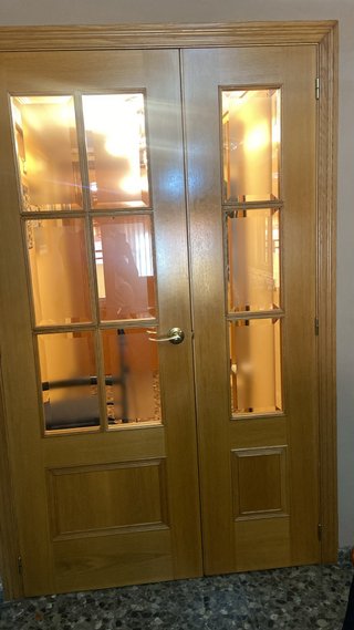 3 Puertas de Madera con Cristal