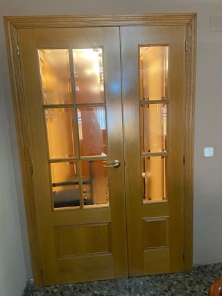 3 Puertas de Madera con Cristal