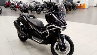 Zontes 368G ADV Negra - Última Unidad
