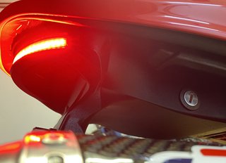Portamatriculas corto Ducati 696 796 1100 LED