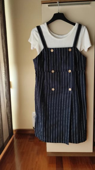 Peto azul rayas blancas Easy Wear. Mono.Nuevo