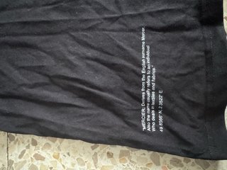 Camiseta Mercier Negra y Roja