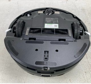 Robot Aspirador Cleanova con Base