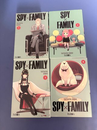 Libros spy X family 1- 4