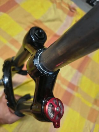 Horquilla Manitou R7 26" aire