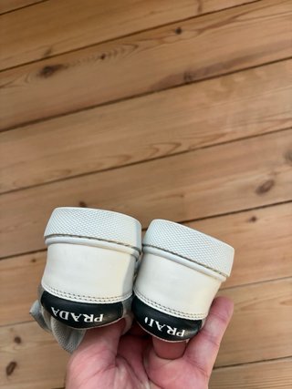 Zapatillas Prada niño Talla 27