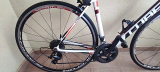 Bicicleta Cube Agree Carbono Talla M