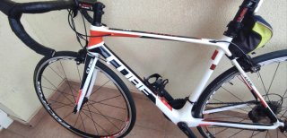 Bicicleta Cube Agree Carbono Talla M