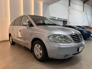 SsangYong Rodius 2012