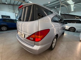 SsangYong Rodius 2012