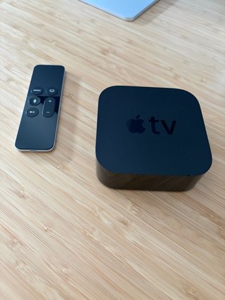 Apple TV HD 32GB + Mando Original | Impecable