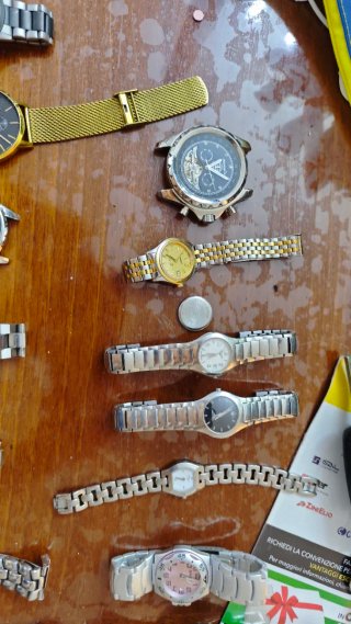 Lotto vari orologi uomo donna leggi descrizione