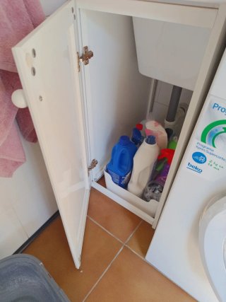 Pila de lavar con mueble aluminio blanco