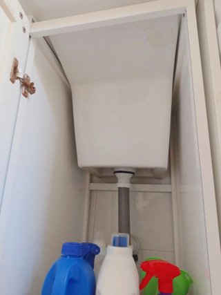 Pila de lavar con mueble aluminio blanco