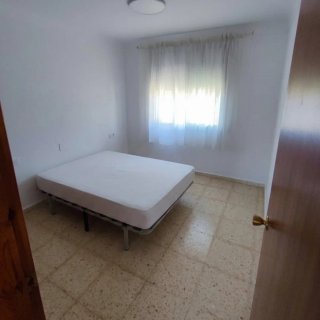 Cama somier y colchón 135*180