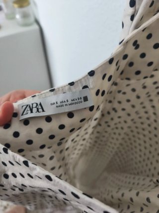 Vestido Zara lunares blanco S