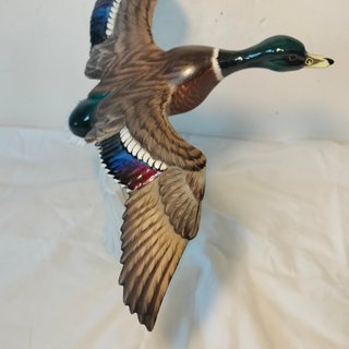 Figura Porcelana- Martinu- Pato en vuelo 21 cm