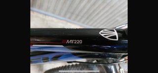 Bicicleta Trek Negra y Azul