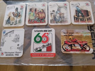 Collezione sottobicchieri birra in cartone