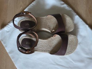 Sandalias Zara Cuña Yute Marrón