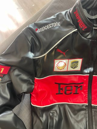 Chaqueta Ferrari Negra y Roja