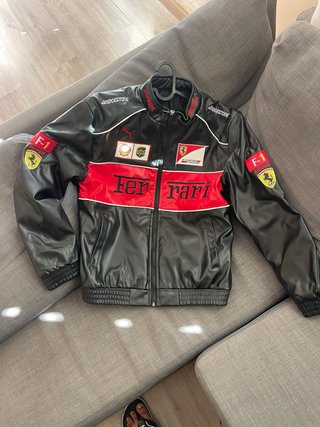 Chaqueta Ferrari Negra y Roja