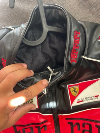 Chaqueta Ferrari Negra y Roja