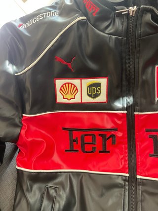 Chaqueta Ferrari Negra y Roja