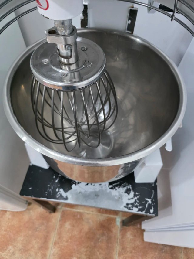 Batidora Amasadora Industrial Malka 20L