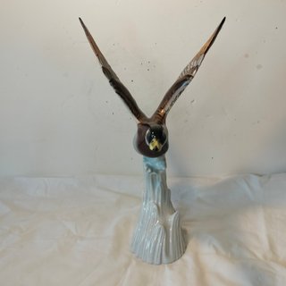 Figura Porcelana- Martinu- Pato en vuelo 27 cm