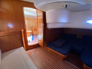 BAVARIA 37 SPORT