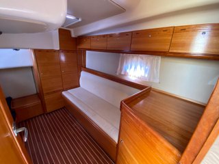 BAVARIA 37 SPORT