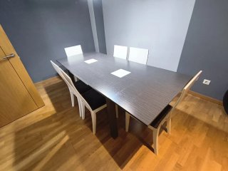 Mesa comedor y 6 sillas