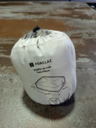 Almohada Hinchable Trekking Forclaz