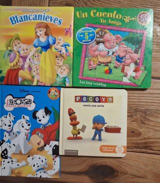 Lote 4 libros clasicos disney.