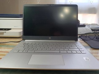 Laptop HP i5-1035G1 Windows 11 Gris