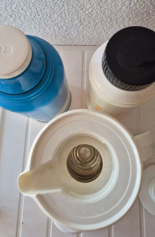 Termos Tupperware Pitcher 1L