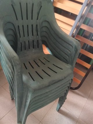 Mesa de jardín verde desmontable y 6 sillas