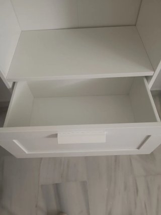 Estantería BRIMNES IKEA Blanca con Cajones