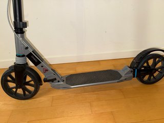 Patinete plegable Decathlon gris – muy buen estado