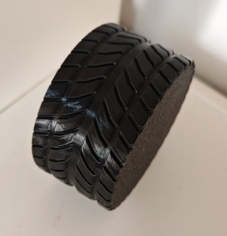 Svuotatasche Design Pneumatico BMW