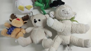 Maletín Veterinario con 6 peluches de animales