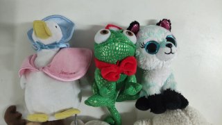 Maletín Veterinario con 6 peluches de animales