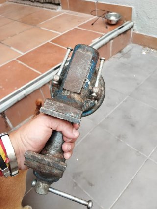 Tornillo