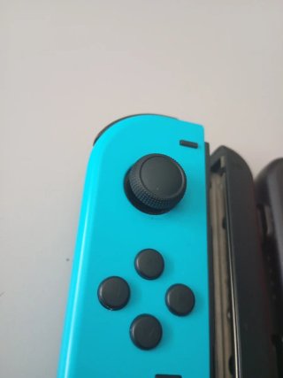 Mando Nintendo Switch Azul y Rojo