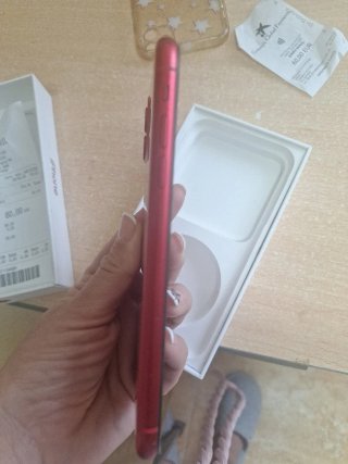 iPhone 11 Rosso 64GB Schermo Nuovo