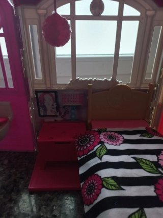 Casa de muñecas Barbie plegable