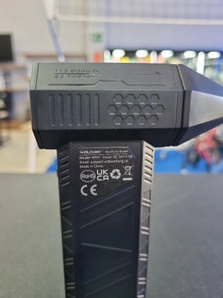 SOPLADOR DE AIRE INALÁMBRICO WOLFANG WE01