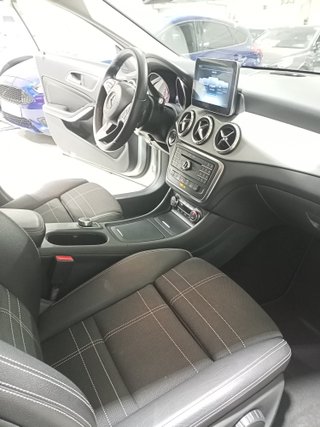 Mercedes-Benz GLA 2016